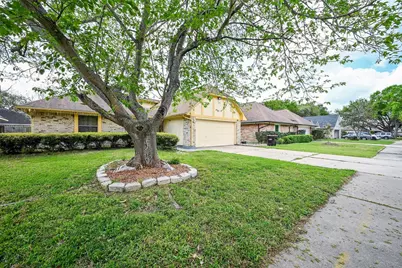 14431 Royal Hill Drive, Houston, TX 77083 - Photo 3