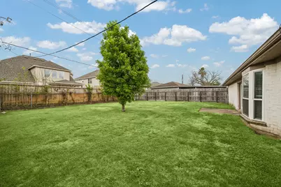 13518 Greenbriar Drive, Sugar Land, TX 77498 - Photo 15