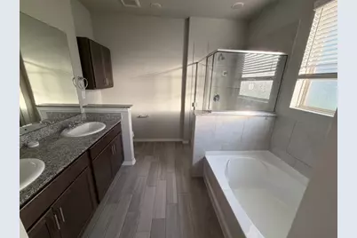 24814 Crimson Pine Drive, Houston, TX 77336 - Photo 5