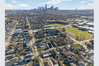 1222 Genova Street, Houston, TX 77009 - Photo 1