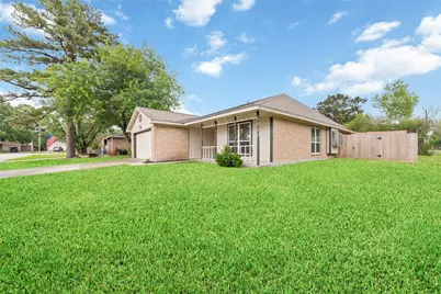 1002 Afton Court, Tomball, TX 77375 - Photo 3