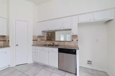 1002 Afton Court, Tomball, TX 77375 - Photo 13