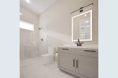 7841 Sunnyhill Street, Houston, TX 77088 - Photo 9