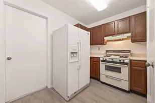 16617 Monte Carlo Ct, Houston, TX 77053 - Photo 11