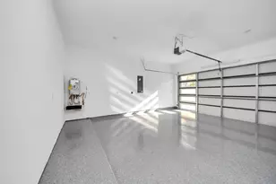 7935 Sunnyhill St, Houston, TX 77088 - Photo 19