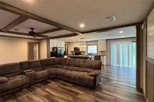 563 Forrest Lawn, Wharton, TX 77488 - Photo 13