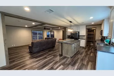 563 Forrest Lawn, Wharton, TX 77488 - Photo 11