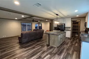 563 Forrest Lawn, Wharton, TX 77488 - Photo 11