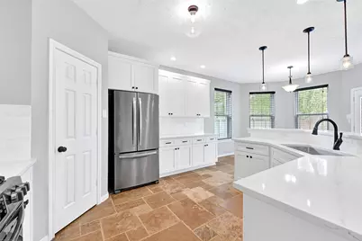 10219 S Sable Trail Lane, Houston, TX 77064 - Photo 7