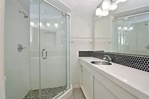 9023 Rue Cambon St, Houston, TX 77074 - Photo 9