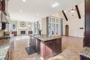 9806 Mount Shasta, Missouri City, TX 77459 - Photo 11