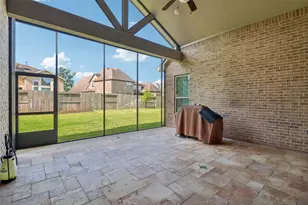 9806 Mount Shasta, Missouri City, TX 77459 - Photo 7