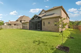 9806 Mount Shasta, Missouri City, TX 77459 - Photo 3