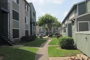 10250 Lands End Dr, Houston, TX 77099 - Photo 21