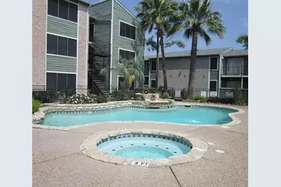 10250 Lands End Drive #301, Houston, TX 77099 - Photo 19