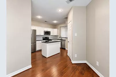 96 S Piper Trace, The Woodlands, TX 77381 - Photo 13