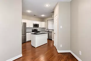 96 S Piper Trace, The Woodlands, TX 77381 - Photo 13