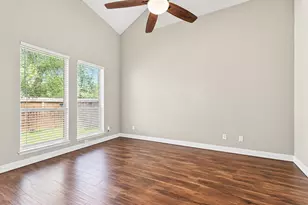 96 S Piper Trace, The Woodlands, TX 77381 - Photo 25