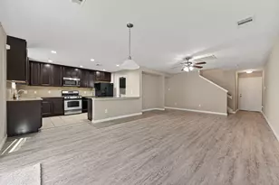 16005 Summerville Lake Dr, Tomball, TX 77377 - Photo 11