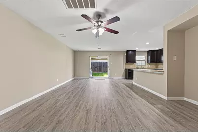 16005 Summerville Lake Drive, Tomball, TX 77377 - Photo 9