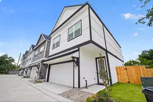 211 Clark Meadows Ln, Houston, TX 77076 - Photo 3