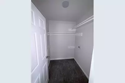106 S 6th Street #B, Highlands, TX 77562 - Photo 13