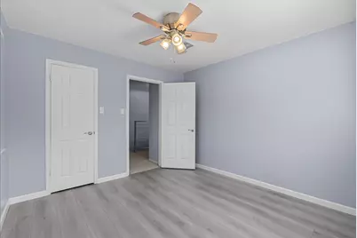 1016 Glenshannon Avenue, Friendswood, TX 77546 - Photo 19