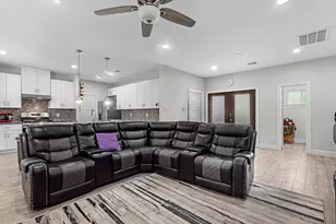 4122 Brookston St, Houston, TX 77045 - Photo 7