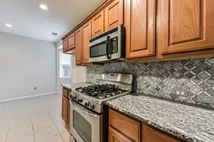 14310 Eastern Redbud Ln, Houston, TX 77044 - Photo 17