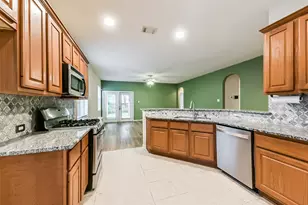 14310 Eastern Redbud Ln, Houston, TX 77044 - Photo 11