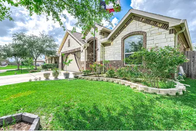 3050 Coreopsis Court, Dickinson, TX 77539 - Photo 1