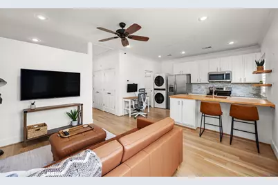945 Dorothy Street, Houston, TX 77008 - Photo 19