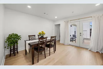 945 Dorothy Street, Houston, TX 77008 - Photo 9