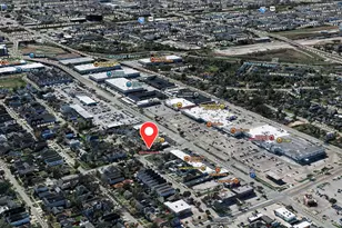 945 Dorothy St, Houston, TX 77008 - Photo 5