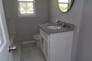 5783 Westover St, Houston, TX 77033 - Photo 7