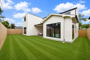 1514 Gardenia Dr, Houston, TX 77018 - Photo 41