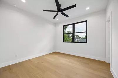 1514 Gardenia Drive, Houston, TX 77018 - Photo 33