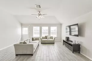 3127 Everwood Trl, Rosenberg, TX 77471 - Photo 15