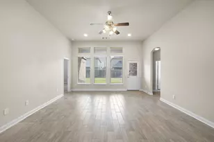 4923 Windy Poplar Trl Trail, Rosenberg, TX 77471 - Photo 9