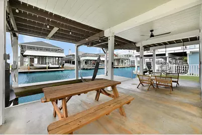 22110 Deaf P Smith Drive, Galveston, TX 77554 - Photo 25