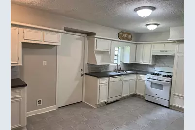 9505 Everglade Drive, Houston, TX 77078 - Photo 13