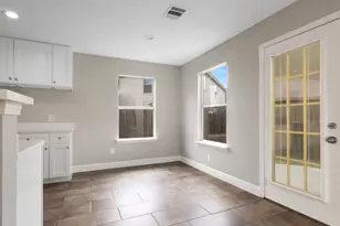 410 Remington Park Ct, Houston, TX 77073 - Photo 11