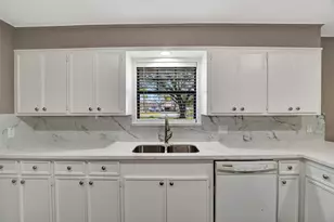 1523 E Morris Street E, Madisonville, TX 77864 - Photo 13