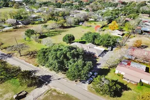 1523 E Morris Street E, Madisonville, TX 77864 - Photo 41