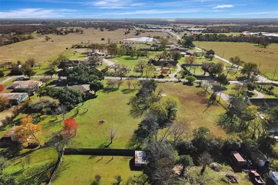 1523 E Morris Street E, Madisonville, TX 77864 - Photo 47