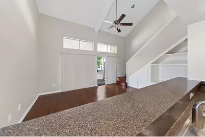 132 April Point Drive S, Conroe, TX 77356 - Photo 15