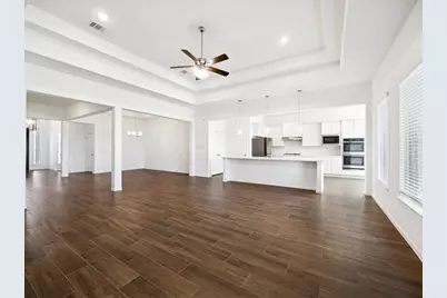 11903 Oakwood Drive, Mont Belvieu, TX 77535 - Photo 9