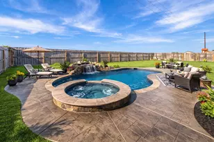 11903 Oakwood Dr, Mont Belvieu, TX 77535 - Photo 19