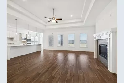 11903 Oakwood Drive, Mont Belvieu, TX 77535 - Photo 25