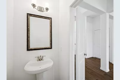 11903 Oakwood Drive, Mont Belvieu, TX 77535 - Photo 21